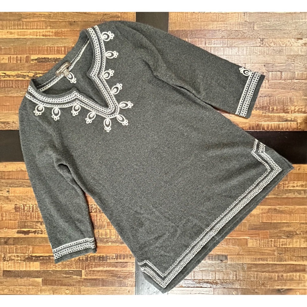 Tommy Bahama Cashmere Embroidered Tunic Sweater Grey Size Medium